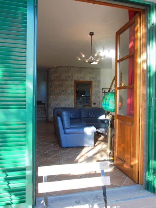 La Casa Di Mario Vila Massa  Exterior foto